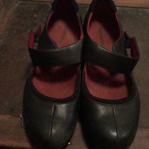 💙BOGO Merrell shoes